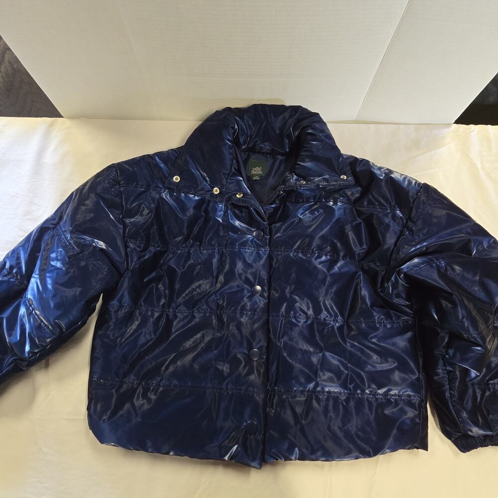 Wild Fable Puffer Coat Iridescent Blue,￼Woman’s Size Medium